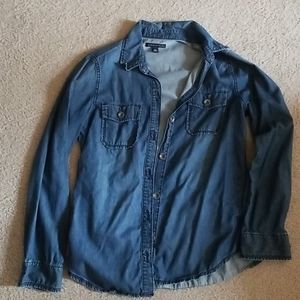 Banana republic chambray shirt